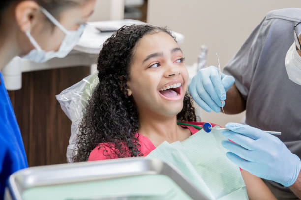 Best Broken or Cracked Tooth Emergency Dentist in Seattle, WA